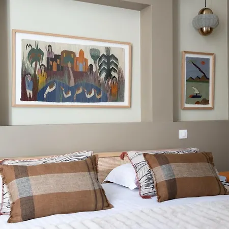 Souvenir Apartment
